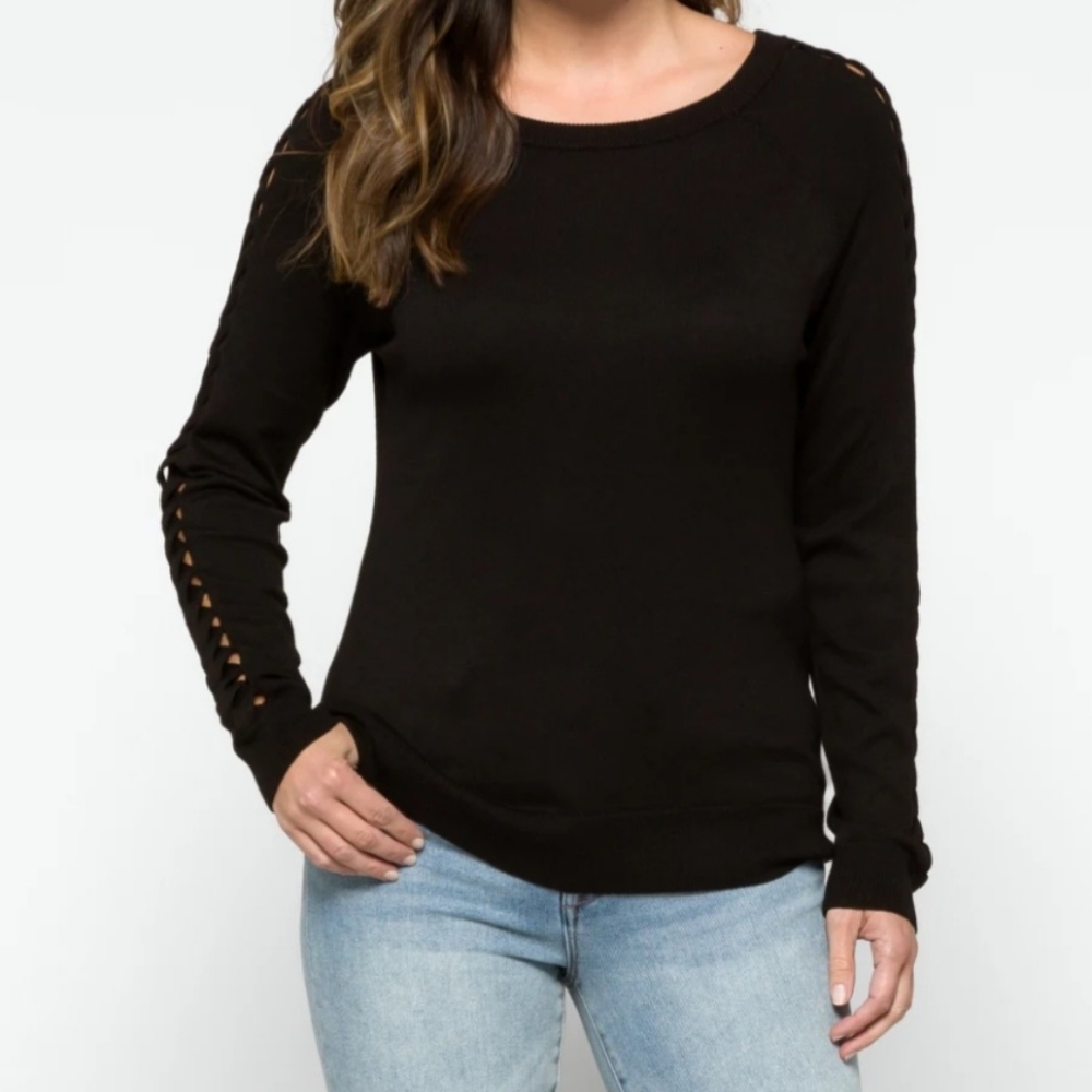 Lety & Me Sonia Braided Sleeve Black Sweater, XXL